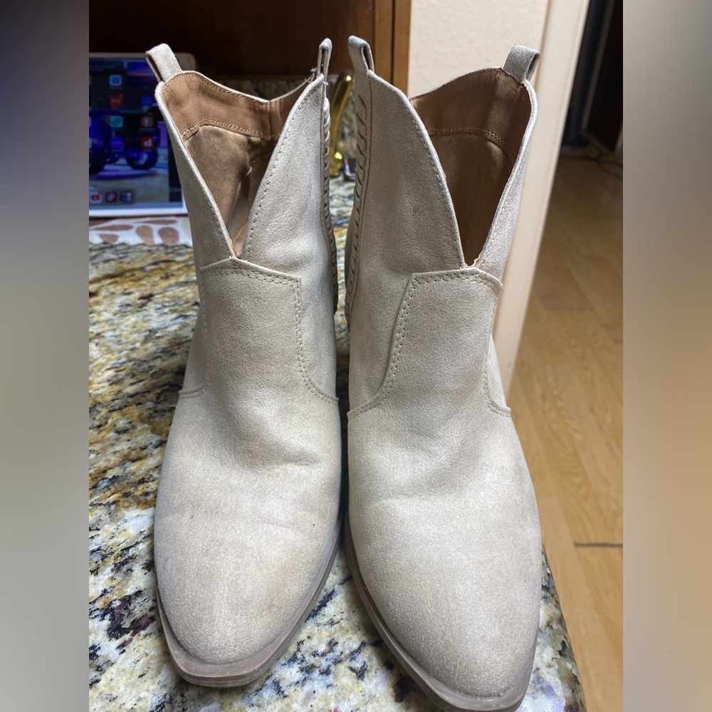 Western Bootie โญ๏ธ - Picture 4 of 8